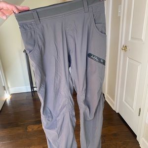 Men’s lululemon studio pants unlined size large
